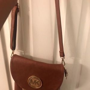 Michael Kors cross over purse